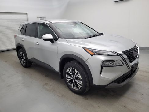 Used 2023 Nissan Rogue SV AWD/4WD image 11