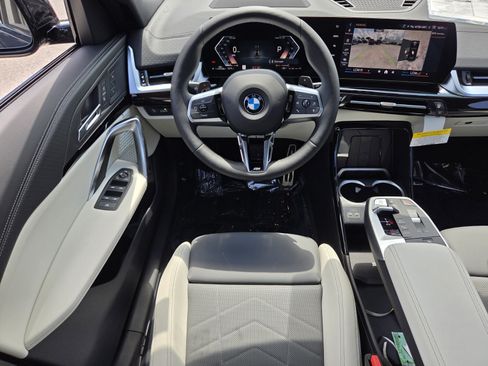 New 2026 BMW X2 xDrive28i w/ Technology Package AWD/4WD image 12