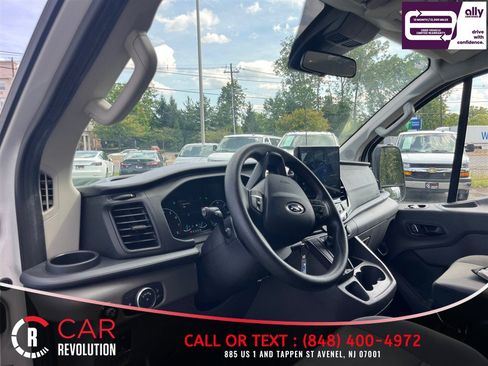 Used 2024 Ford Transit 350 XLT RWD image 11