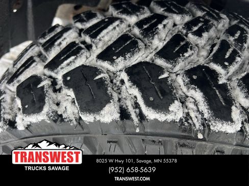 Used 2013 GMC Sierra 1500 SLE w/ Power Tech Package image 12