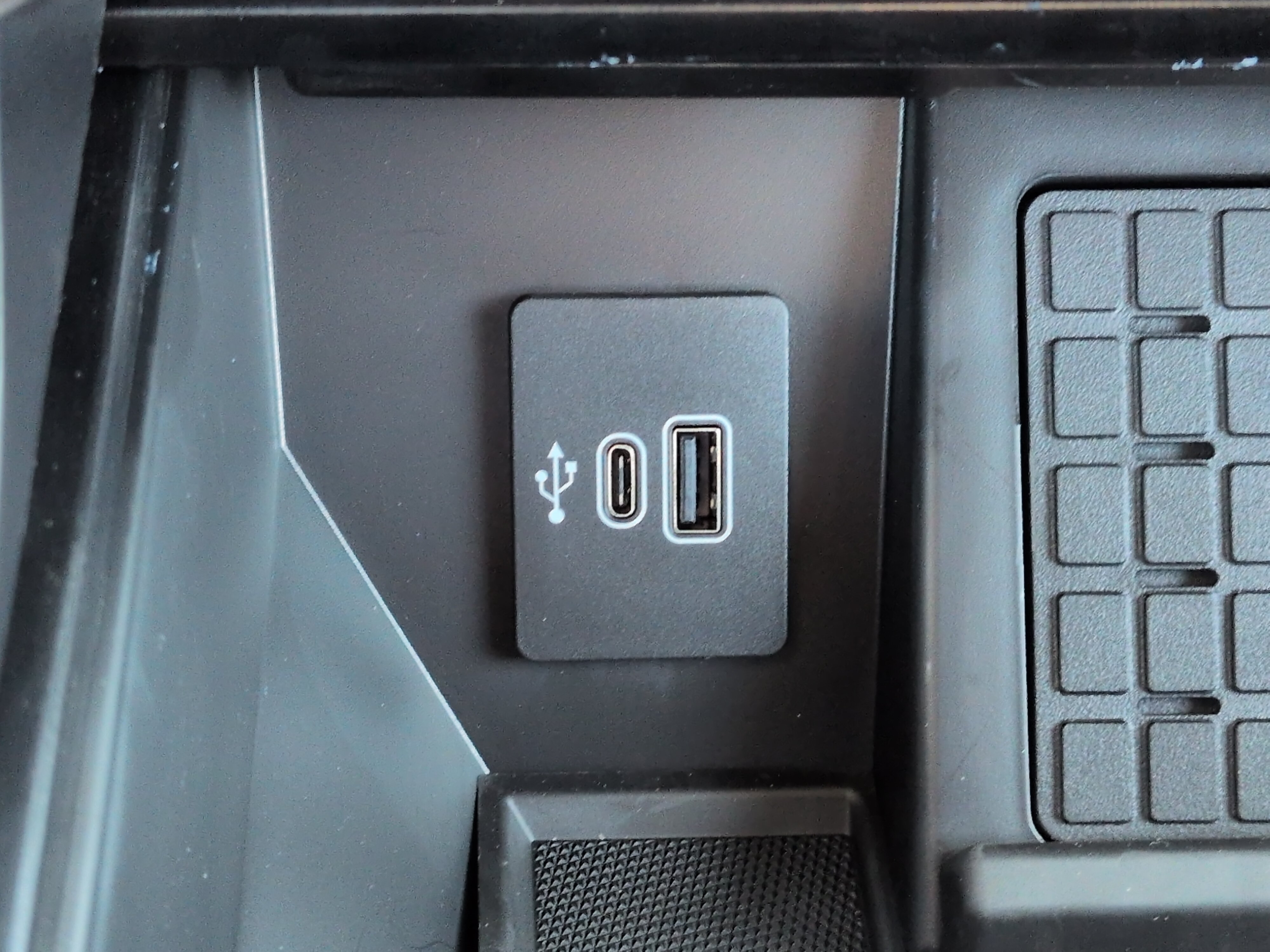 New 2026 Ford F150 Raptor AWD/4WD image 21