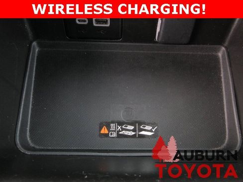 Used 2024 Chevrolet Tahoe LT image 24