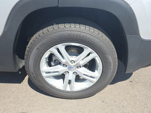 Used 2022 GMC Terrain SLE w/ Fleet Convenience Package AWD/4WD image 10