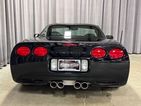 Used 2004 Chevrolet Corvette Z06 w/ Memory Package RWD image 6