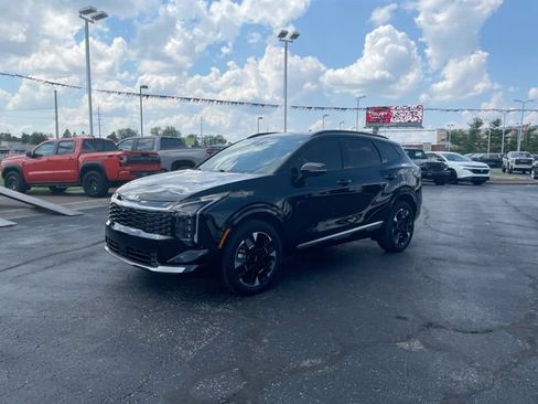 Used 2026 Kia Sportage SX AWD/4WD image 2