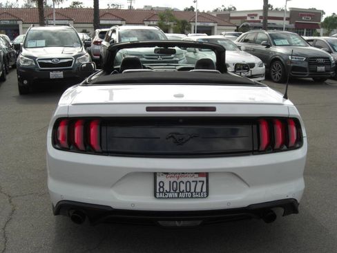 Used 2020 Ford Mustang Premium image 12