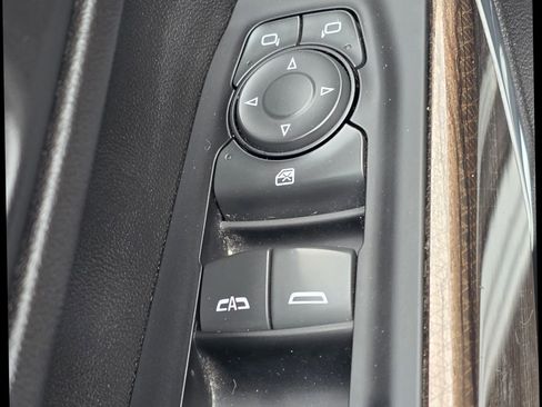 Used 2023 Chevrolet Silverado 2500 LT image 18