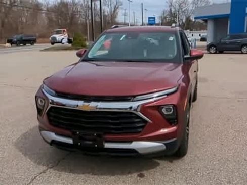 New 2025 Chevrolet TrailBlazer LT w/ Convenience Package image 3