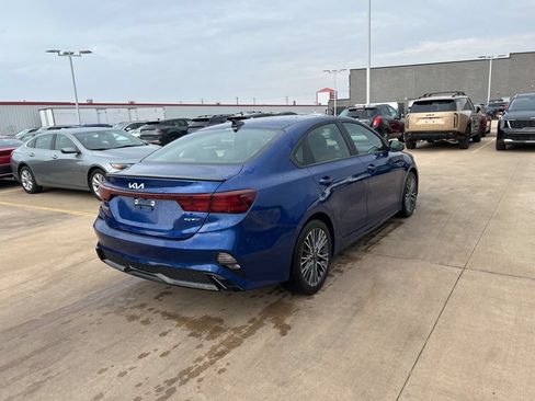 Used 2024 Kia Forte GT-Line w/ GT-Line Premium Package FWD image 3