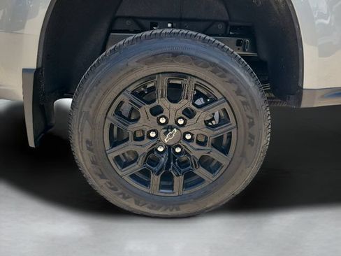 New 2026 Chevrolet Colorado W/T w/ WT Custom Package RWD image 30
