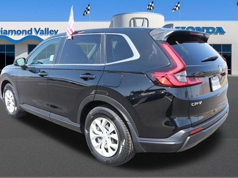 Used 2025 Honda CR-V LX image 4