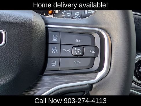 Used 2024 Jeep Wagoneer Series II w/ Flexible Seating Group RWD image 21