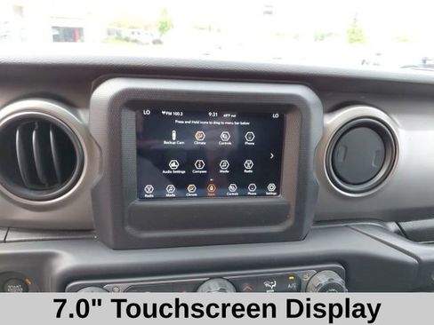 Used 2021 Jeep Wrangler Sport AWD/4WD image 18