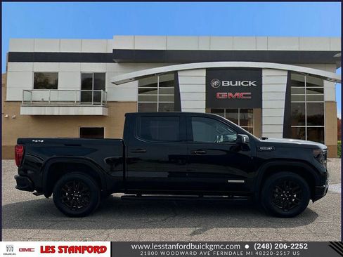 Used 2024 GMC Sierra 1500 Elevation w/ Elevation Premium Package AWD/4WD image 7