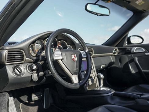 Used 2006 Porsche 911 Carrera image 28