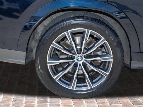 Used 2025 BMW X6 xDrive40i AWD/4WD image 43