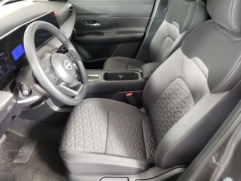 New 2026 Nissan Kicks SV w/ SV Premium Package image 10