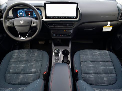 New 2025 Ford Bronco Sport Heritage w/ Convenience Package image 7