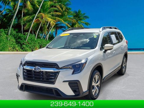Used 2025 Subaru Ascent Premium image 1