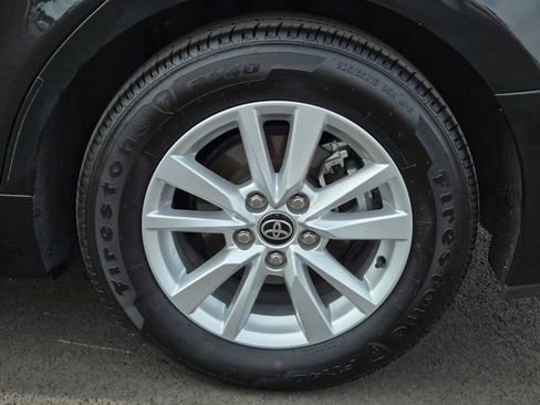 Certified 2025 Toyota Camry LE image 8