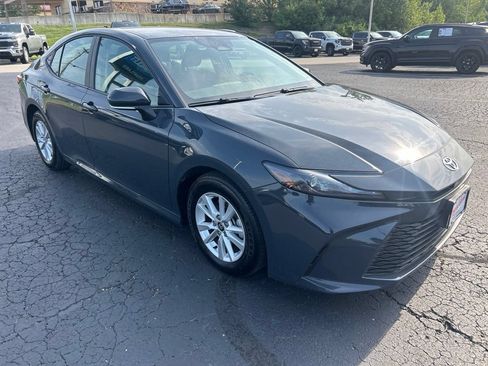 Used 2026 Toyota Camry LE FWD image 3