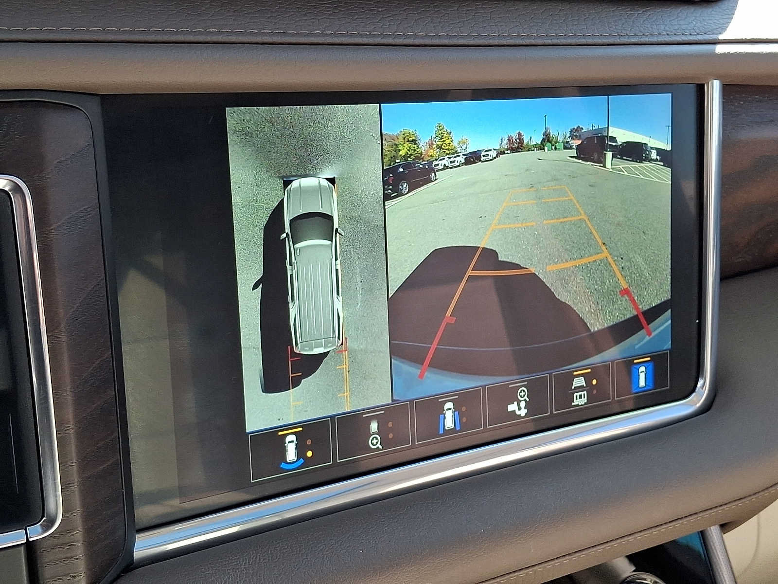 Used 2022 GMC Yukon Denali w/ Max Trailering Package AWD/4WD image 20