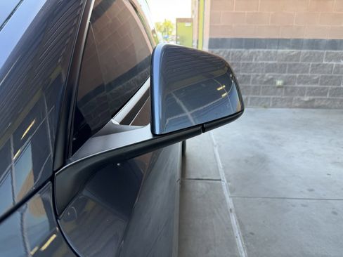 Used 2020 Tesla Model Y Long Range image 12