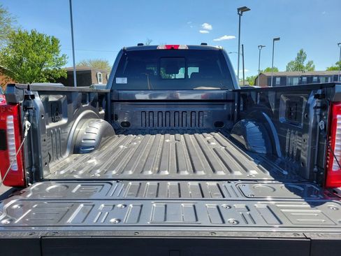 New 2026 Ford F250 Lariat image 10