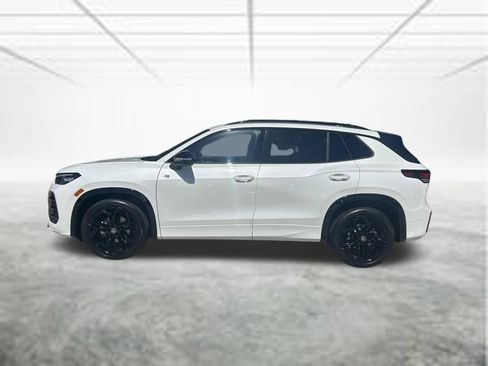 New 2026 Volkswagen Tiguan SE R-Line FWD image 2