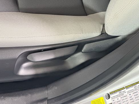 Certified 2025 Toyota Corolla LE FWD image 13