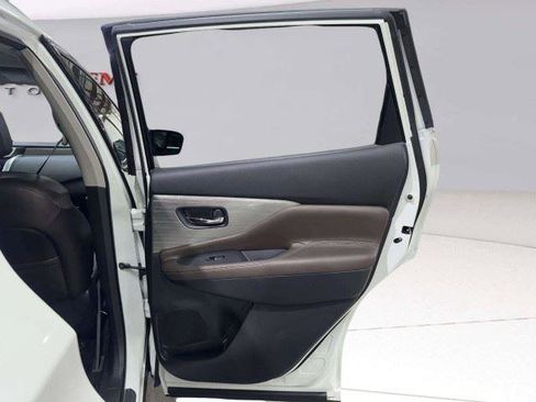 Used 2017 Nissan Murano Platinum FWD image 50
