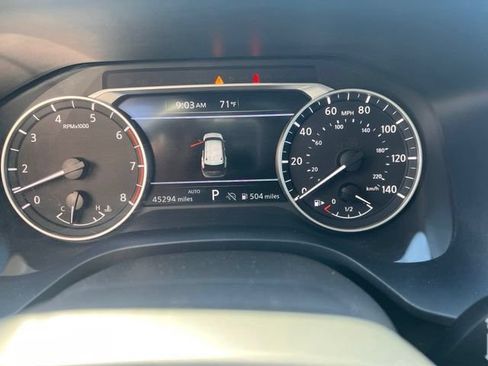 Used 2025 Nissan Rogue SV AWD/4WD image 6