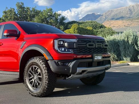 Used 2024 Ford Ranger Raptor AWD/4WD image 17
