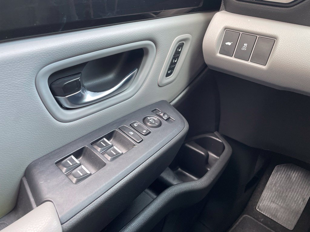 Certified 2024 Honda Pilot Touring image 17