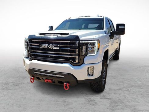 Used 2023 GMC Sierra 2500 AT4 w/ AT4 Preferred Package AWD/4WD image 4