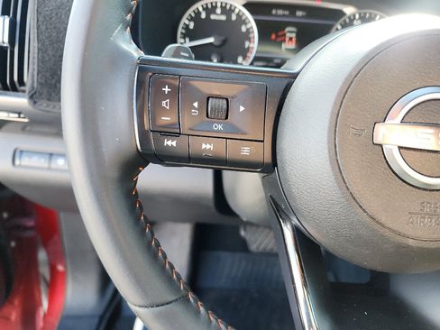 Used 2024 Nissan Pathfinder Rock Creek AWD/4WD image 23