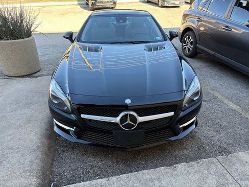 Used 2016 Mercedes-Benz SL 550 SL 550 image 11