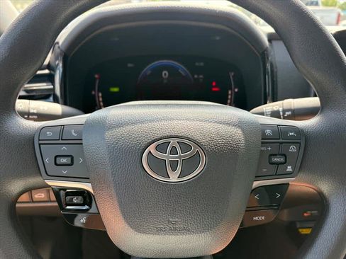 Used 2026 Toyota Camry LE FWD image 18