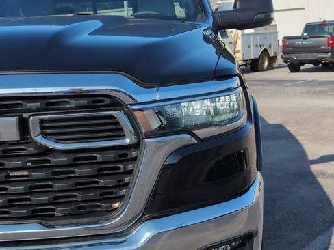 Used 2025 RAM 1500 Big Horn image 35