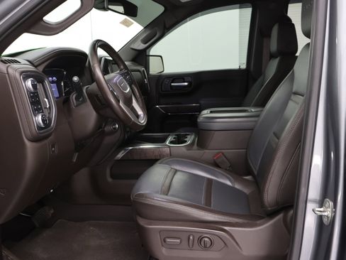 Used 2021 GMC Sierra 1500 Denali w/ Driver Alert Package II AWD/4WD image 8