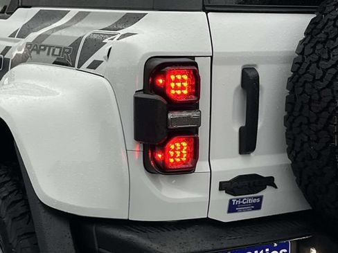 Used 2024 Ford Bronco Raptor w/ Interior Carbon Fiber Pack 6 AWD/4WD image 5