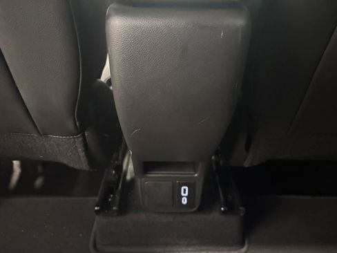 Used 2025 Buick Encore GX Preferred image 23