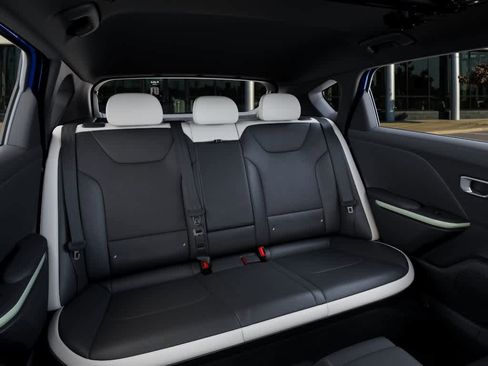 New 2026 Kia K4 GT-Line image 16