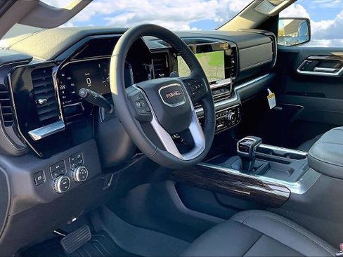 New 2026 GMC Sierra 1500 Elevation w/ Elevation Premium Package image 6