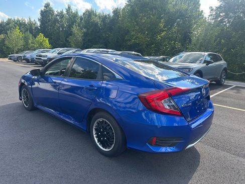 Used 2021 Honda Civic LX image 4