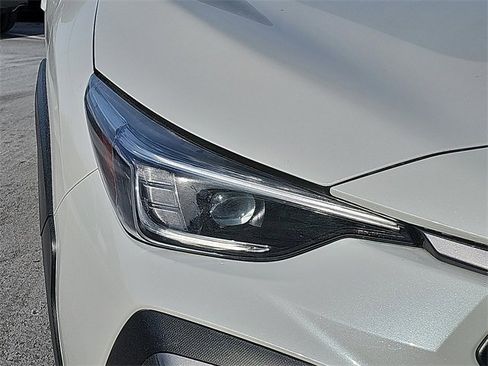 Certified 2025 Subaru Crosstrek 2.5i Limited image 9