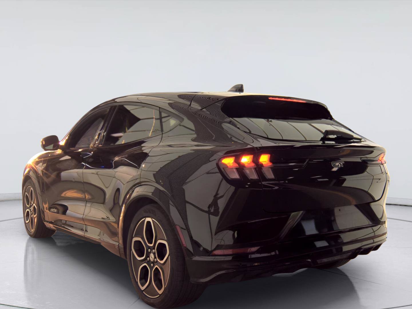 Used 2023 Ford Mustang Mach-E GT AWD/4WD image 4
