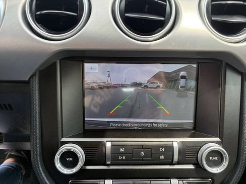 Used 2021 Ford Mustang Premium RWD image 24