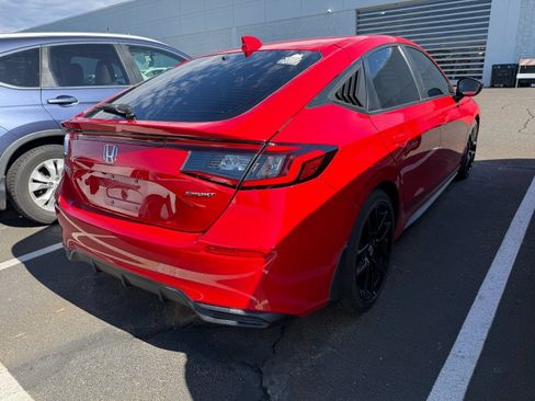 Used 2024 Honda Civic Sport image 4