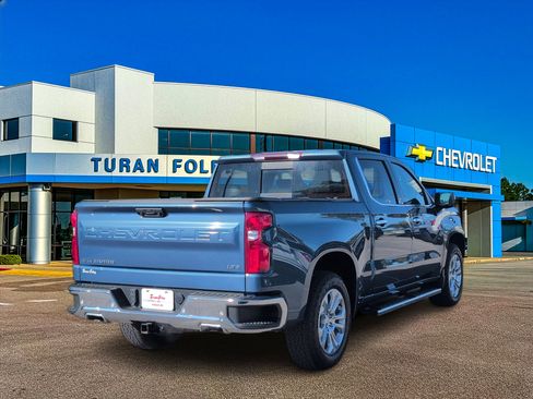 Used 2024 Chevrolet Silverado 1500 LTZ w/ LTZ Premium Package image 7